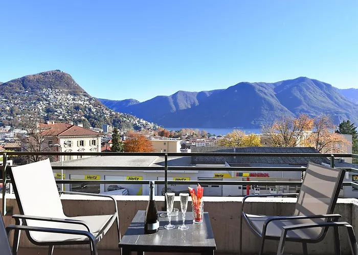 Santiago Home - Happy Rentals